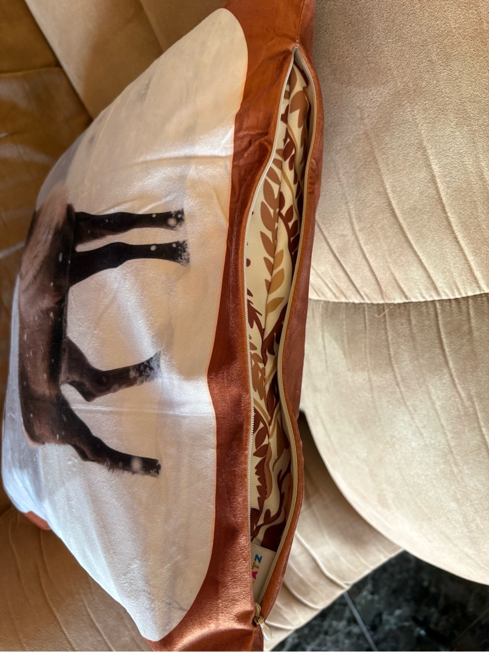 Snow Deer NWT Accent Pillow Cover with zipper. Set of 2 Covers, washable. - Picture 4 of 9